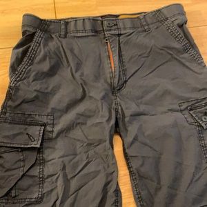 Size 36 men’s cargo shorts
